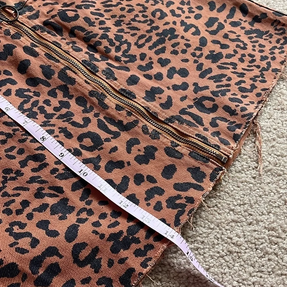 “Free People: Leopard Skirt size 2”